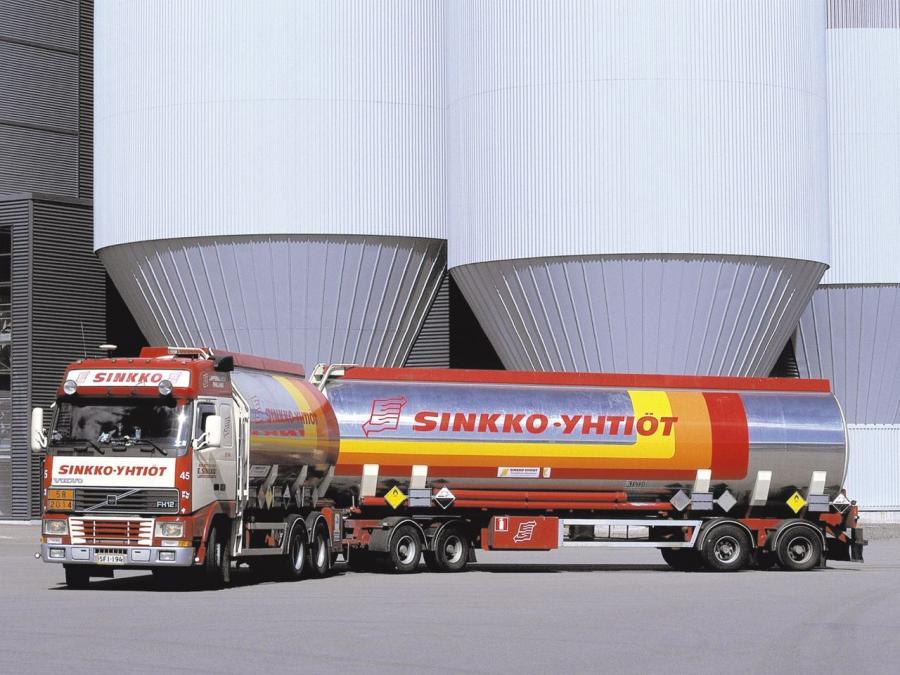  Volvo FH12 Globetrotter Tanker 1993 года  (фото 1 из 1)
